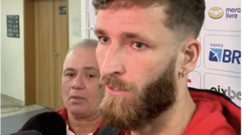 Tainá Castro, ex-esposa do Léo Pereira, do Flamengo, revelou que vive atritos na Justiça com o jogador, principalmente sobre os filhos