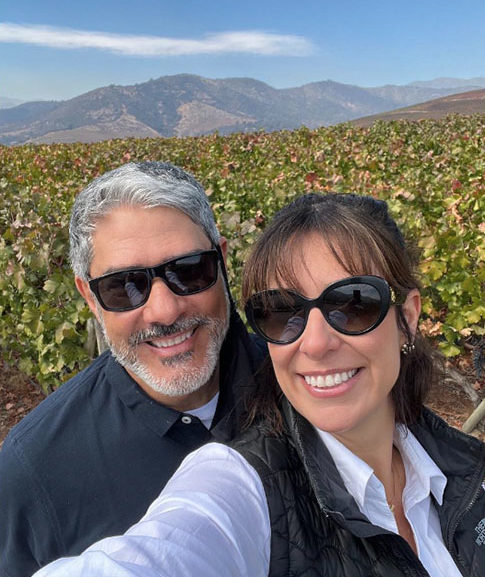 O casal teve três filhos: os trigêmeos Vinícius, Laura e Beatriz, em 1997. No entanto, após 26 anos de casamento, os dois anunciaram a separação, em 2016. Bonner se casou novamente em 2018 com a fisioterapeuta Natasha Dantas, com quem segue até hoje.