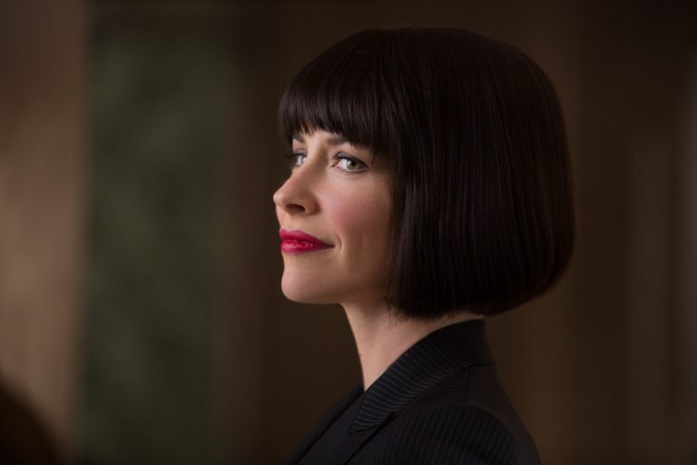 Antes de seguir carreira como atriz, Evangeline Lilly trabalhou como aeromoça e já declarou ter soltado pum na cara de passageiro. Mais uma atitude que rendeu críticas. 