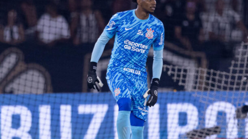 Executivo Fabinho Soldado revelou detalhes sobre negociação envolvendo o goleiro que pertence ao Flamengo, mas enaltece trabalho no clube