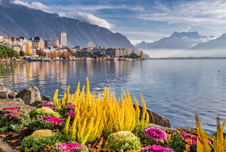 Suíça - Tanto a World Population Review quanto a Worldometers colocam a Suíça na lista dos cinco países mais saudáveis ​​em termos de expectativa de vida. Com ambos os sexos vivendo até cerca de 84,25 anos, o país quase dobrou a sua média na virada do século 20.