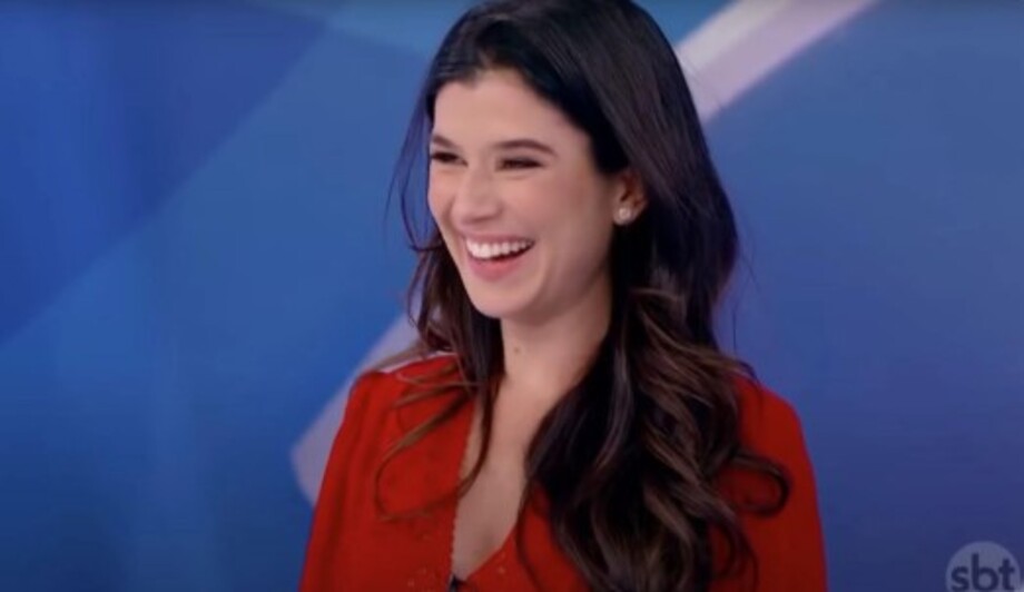 Já Renata Abravanel, filha caçula de Silvio Santos, preside o Conselho de Administração do Grupo Silvio Santos. 
