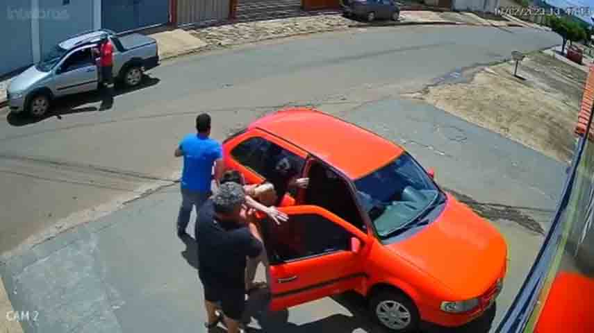 O caso inusitado aconteceu em Goiás e serve de alerta para todo o país na área de alergias. Ela passou mal assim que sentiu o aroma da pimenta e foi levada às pressas para o hospital.