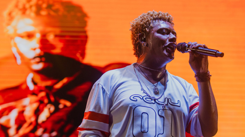 Além da performance, a cantora é a principal indicada do Brasil para a cerimônia, que acontece no dia 13 de novembro