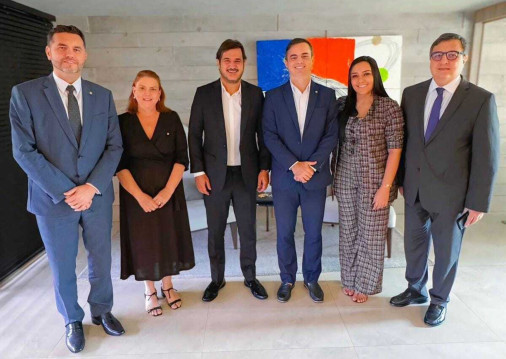 Deputados federais do União no Ceará e o presidente nacional Antônio Rueda