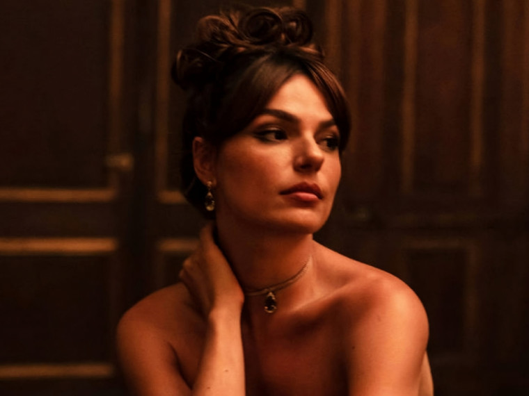 : Isis Valverde entra na lista do Framboesa de Ouro
