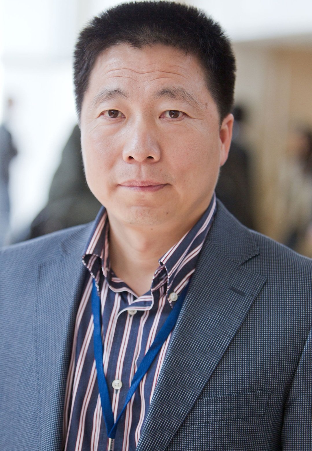 Como piloto e coronel da Força Aérea da China, ele permaneceu em órbita por cerca de 21 horas, marcando a entrada da China no seleto grupo de nações com capacidade de voos espaciais tripulados. Yang recebeu diversas condecorações e se tornou um símbolo do programa espacial chinês.

