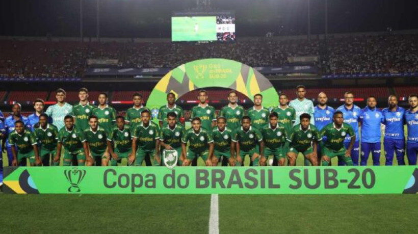 Atacante, autor de seis gols ao longo do torneio, pede cabeça erguida aos companheiros após derrota para o São Paulo no Morumbis 