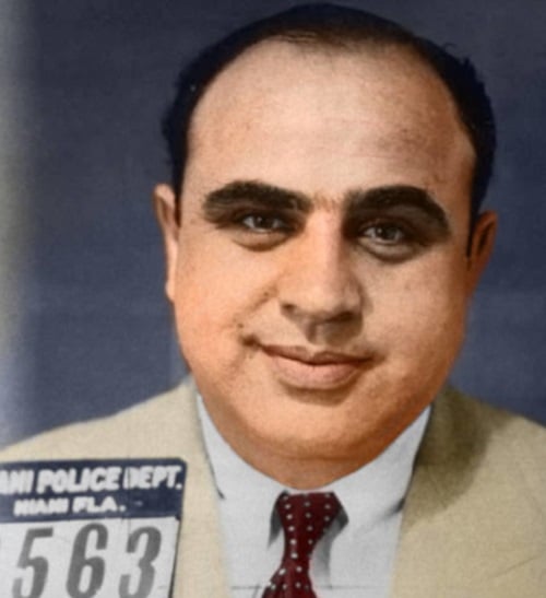 Entre seus presos mais notórios, destaca-se o famoso gângster Al Capone, que ficou brevemente em Atlanta antes de ser transferido para Alcatraz.