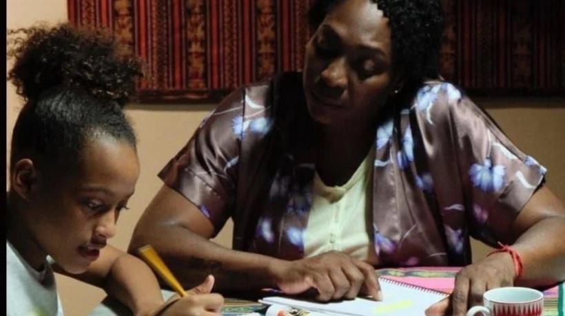 Um filme nacional vai passar na Sessão da Tarde hoje, sexta, 6 de dezembro de 2024 (06/12/2024) às 15h25min (horário de Brasília), na TV Globo