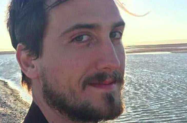 Alguns seguidores concordaram com o posicionamento do artista: Parabéns pela coragem [...] Realmente não há um local em que possamos achar todas as peças em cartaz, disse um.