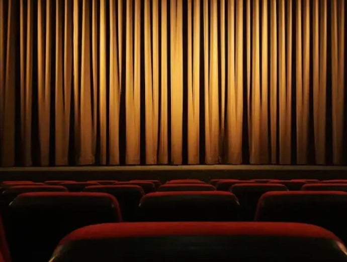 Em outro trecho do desabafo, Igor disse que há uma diferença quando eles (atores) sabem que uma peça não é boa. 

