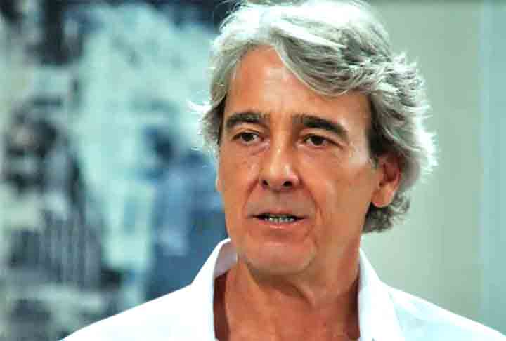 É o destino de todos nós e você começa a refletir sobre tudo. São fatos que acontecem uma vez na vida, e você nunca está preparado. Tudo muda. De repente você está órfão, afirmou Alexandre Borges em entrevista à GQ.