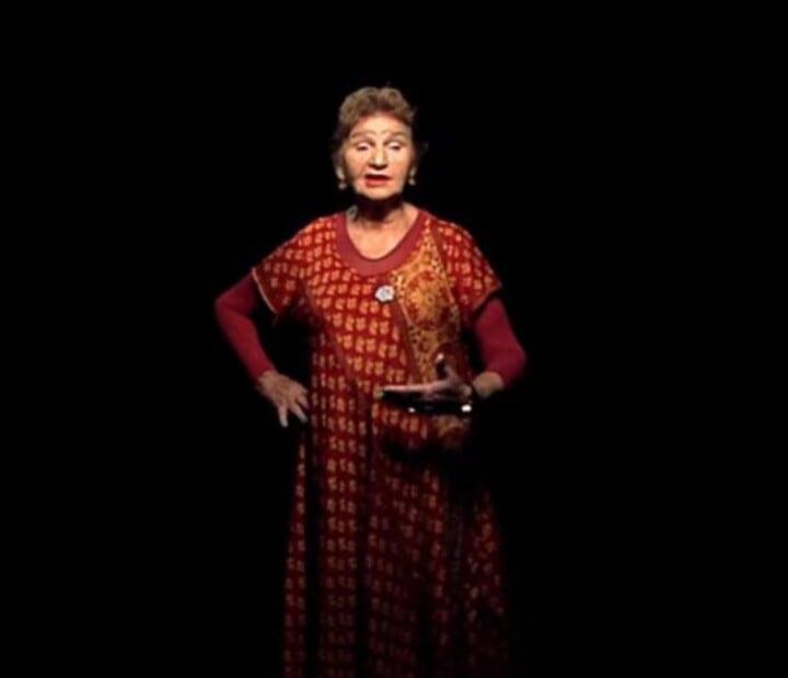 Ela foi uma das fundadoras da Rede Brasileira de Prostitutas, nos anos 1980. Esse foi um dos movimentos pioneiros na América Latina em defesa dessa classe. 
