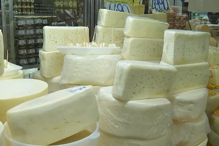 A programação, organizada pela Secult, Iepha e Codemge, incluirá ainda espetáculos de drones em 10 cidades das regiões produtoras do queijo, entre os dias 6 e 14/12, para valorizar os territórios e suas tradições.