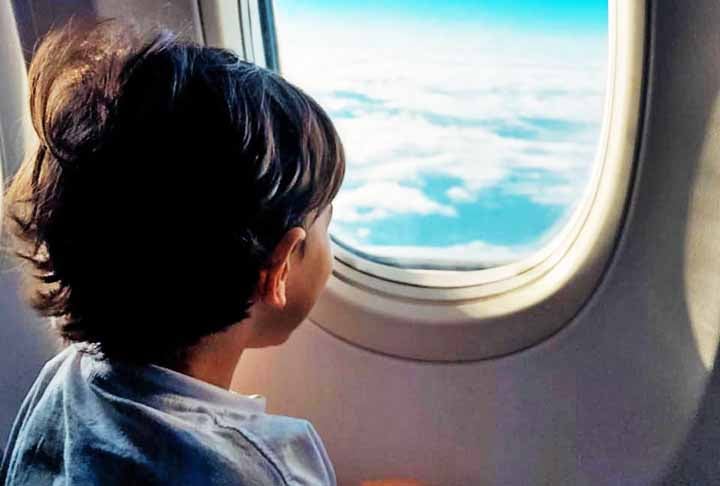 É uma criança como qualquer outra criança dessa idade, que em algumas situações vai se comportar de maneira inadequada. A gente tem que corrigir, e foi o que qualquer pessoa no voo, passageiros e comissários de bordo, presenciaram. Ela foi insultada, mas jamais por ninguém da minha família, e sim por uma senhora que estava vestindo uma camisa de uma ONG, que eu não vou divulgar porque não achei que a atitude dela foi correta, afirmou Aline.
