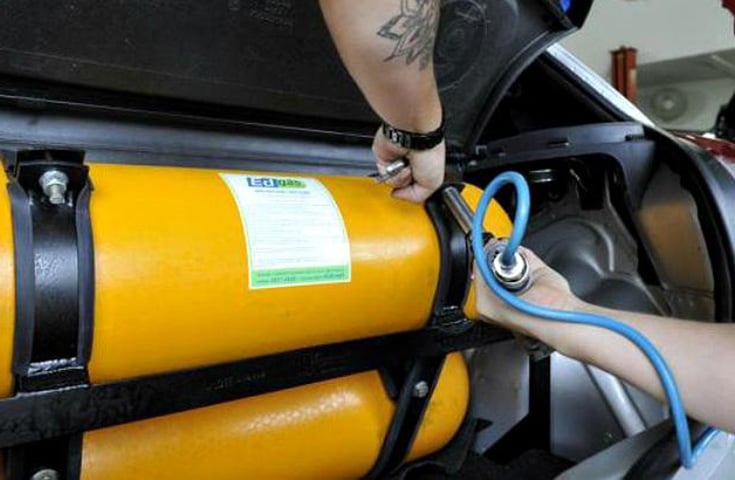 As regras para instalação de Gás Natural Veicular nos carros devem ser seguidas à risca para evitar acidentes. E os motoristas precisam adaptar o veículo a cada item de segurança para proteger sua própria vida e a de outras pessoas. 