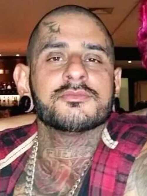 Na foto, Michel antes de se transformar . Em junho de 2024 ele obteve uma esperada conquista: passou a ter o nome de Diabão Faro do Prado. E tirou um dos D do sobrenome. 