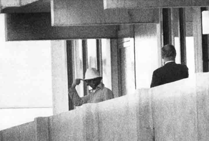 Por outro lado, para os palestinos, o ataque foi justificado como uma resposta à ocupação israelense.