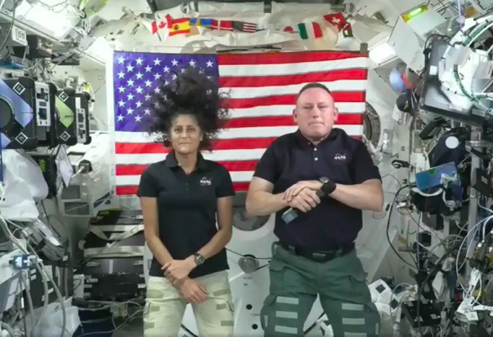 Em 10/07, os astronautas disseram em entrevista coletiva - transmitida ao vivo direto da Estação - que estavam confiantes num retorno tranquilo à Terra. “Eu tenho um sentimento muito bom no meu coração de que a espaçonave nos trará para casa, sem problemas, afirmou Williams.