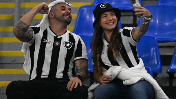 Torcedores do Botafogo acompanham o clube no Qatar 