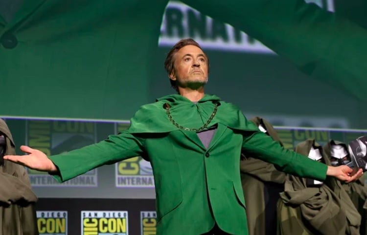 Paralelamente, Robert Downey Jr., que também se despediu do Homem de Ferro em Ultimato, foi escalado como o vilão Doutor Destino em Vingadores: Destino.
