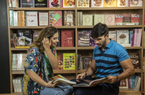 Localizada no bairro Aldeota, a livraria do Senac Ceará está com descontos em diversos títulos durante o mês de dezembro