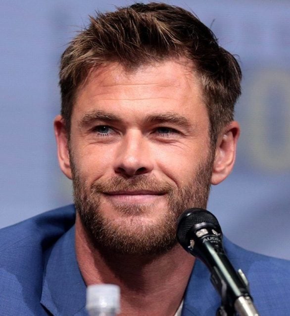 Ele não pretende assumir muitos novos papéis por causa do (risco de) Alzheimer, afirmou uma fonte anônima.