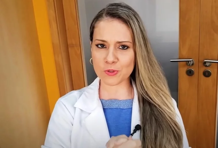 Dica 10: Procure um profissional da saúde: Apesar de estar no final da lista, esse item é um dos mais importantes. Procurar um profissional que entenda do assunto (como um nutricionista, por exemplo) é aumentar suas chances de sucesso e de evitar corretamente dietas de internet que oferecem fórmula mágicas e que não levam em conta cada indivíduo e consequências pelo método escolhido. No caso das atividade físicas, é importante buscar um profissional que possa te orientar.