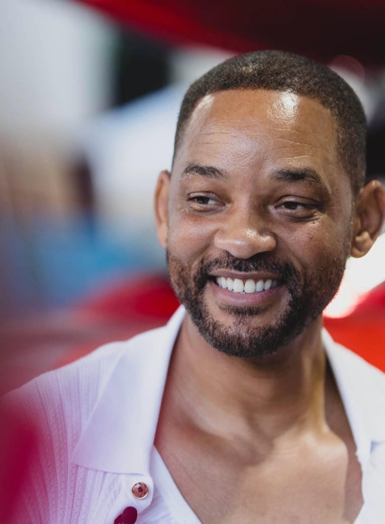 Ao Fantástico, da Rede Globo, ele explicou por que faz muito mais cinema do que música: Toda vez que eu pensava em voltar a fazer música recebia um convite para um filme, disse Will, destacando que ganha muito dinheiro no telão. Vale lembrar que a Revista Forbes, especializada em economia, considera Will um dos astros mais rentáveis da história de Hollywood.