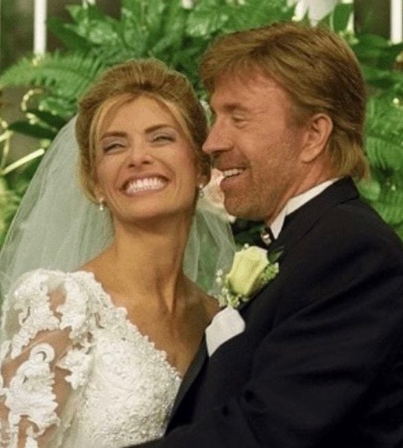 Em 2012, Norris optou por se afastar da carreira por causa de sua esposa. Ela sofre com uma doença originada pelo gadolínio, presente no contraste utilizado para exames de ressonância magnética. Eles chegaram a abrir processo por negligência médica, desconfiando que Gena havia sido envenenada.