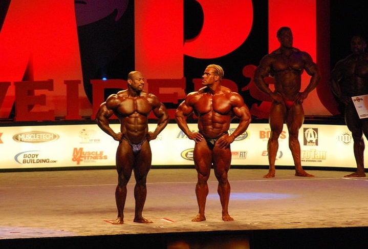 Criado em 1965, o Mr. Olympia tornou-se o evento de maior prestígio no fisiculturismo profissional. Com o passar dos anos, o fisiculturismo continuou a evoluir, com competições tornando-se mais sofisticadas e profissionais.