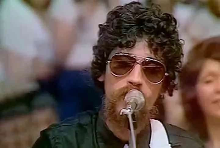 Nessa época, Raul começou a ter a saúde seriamente afetada pelo consumo excessivo de álcool. O cantor passou a sofrer de pancreatite aguda, que o levaria à morte precoce em 21 de agosto de 1989, aos 44 anos. 
