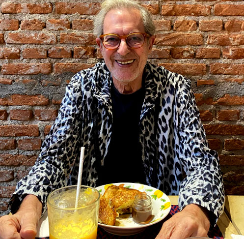 José Simão - O humorista paulista, que também é jornalista, também tem ascendência árabe. E não se importa de fazer piada com os ancestrais. Todo mundo entra na panela. 