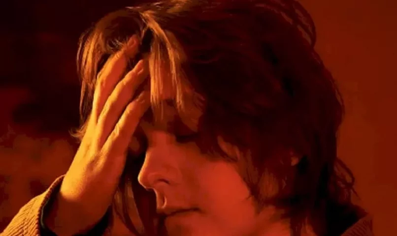 Com apenas 26 anos, ele anunciou uma pausa na carreira musical, em junho de 2023, para fazer o tratamento. 