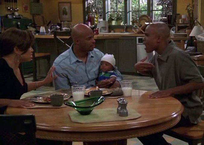 Inclusive, com métodos excessivos e nem um pouco habituais para puni-los ou educá-los, mas que ele considera engraçados. Ele os chama de momentos assinados por Michael Kyle. 