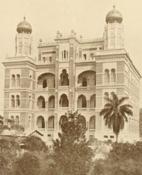 Em 1900, fundou o Instituto Soroterápico Nacional, que mais tarde seria rebatizado como Instituto Oswaldo Cruz (Fiocruz), uma das mais importantes instituições de pesquisa em saúde pública do Brasil e do mundo. 