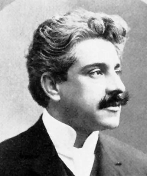 Um dos mais renomados médicos, bacteriologistas e sanitaristas brasileiros entrou para a história por trabalhos fundamentais para a saúde da população. Saiba quem foi Oswaldo Cruz. 