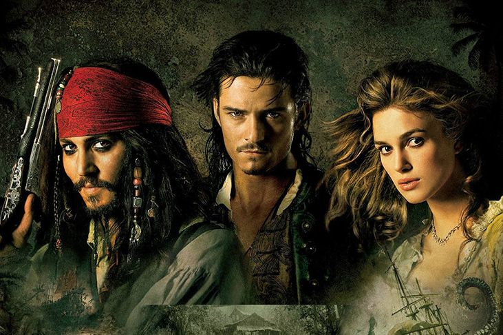 O mito de Davy Jones aparece na franquia Piratas do Caribe. No filme O Baú da Morte (2006), Will (Orlando Bloom) e Elizabeth (Keira Knightley) estão prestes a casar quando o pirata Davy Jones (Bill Nighy), comandante de um navio assombrado, surge para cobrar uma dívida de Jack Sparrow (Johnny Depp). 