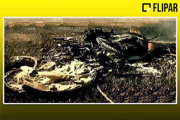  Ele, então, recebeu ordens para retornar, mas a cápsula começou a girar e Komarov perdeu o controle dela.  Como resultado, a espaçonave caiu no solo com força comparável à de um meteorito de 2,8 toneladas.