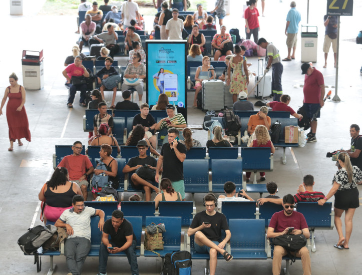 FORTALEZA-CE, BRASIL, 28.12.2024: Movimento na Rodoviária antes do Ano Novo.. (foto: Fabio Lima/ OPOVO)