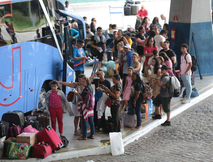 FORTALEZA-CE, BRASIL, 28.12.2024: Movimento na Rodoviária antes do Ano Novo.. (foto: Fabio Lima/ OPOVO)