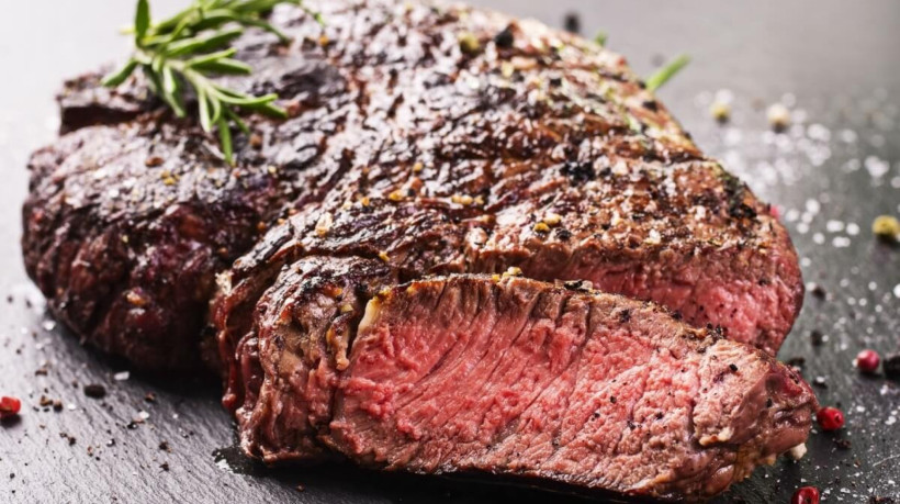 Picanha confitada (Imagem: hlphoto | Shutterstock) 