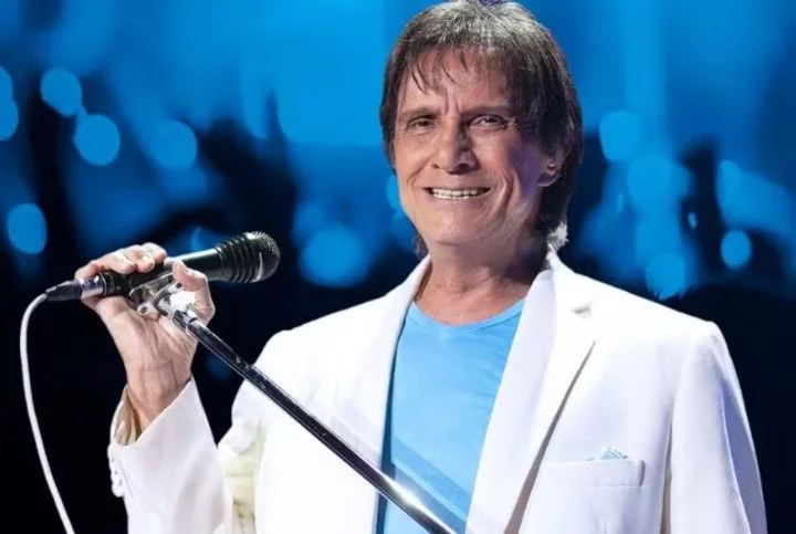 No último dia 20 de dezembro foi ao ar o tradicional especial de fim de ano de Roberto Carlos na Rede Globo. O espetáculo, que completou 50 anos, foi gravado em show no Allianz Parque, em São Paulo, em 27/11. 
