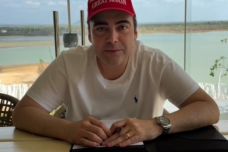 Ozires Pontes (PSDB), prefeito de Massapê, Ceará Ozires Pontes (PSDB), prefeito de Massapê, Ceará