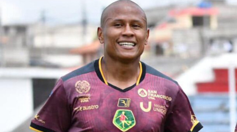 Atacante destaque da equipe em 2024, morreu neste sábado (04) e companheiros atuais e antigos já publicam mensagens nas redes sociais