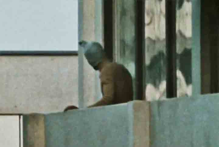 O evento, marcado pela violência e pela perda de vidas, deixou uma profunda cicatriz nos Jogos Olímpicos e na comunidade internacional. Relembre esta história!