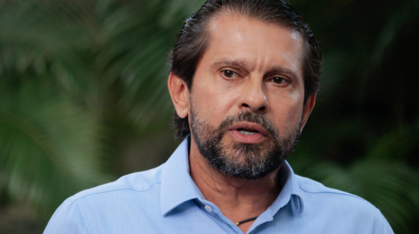 FORTALEZA, CEARÁ, BRASIL, 06-01-2024: Secretário Hélio Winston Leitão, Governador Elmano de Freitas e a Vice Jade Romero se reúnem com os secretários, com foco no alinhamento de projetos prioritários para execução em 2025 e 2026.. (Foto: Samuel Setubal/ O Povo)