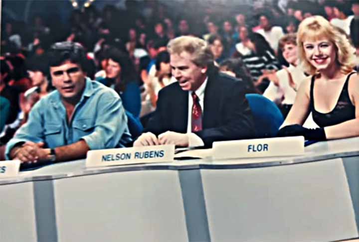 Em 1981, Nelson trabalhou com Silvio Santos na Rádio Record. O jornalista conversava com o apresentador sobre a vida dos famosos através do rádio. Já foi colunista da extinta revista Amiga, da Bloch Editores, e é jurado do Troféu Imprensa. 