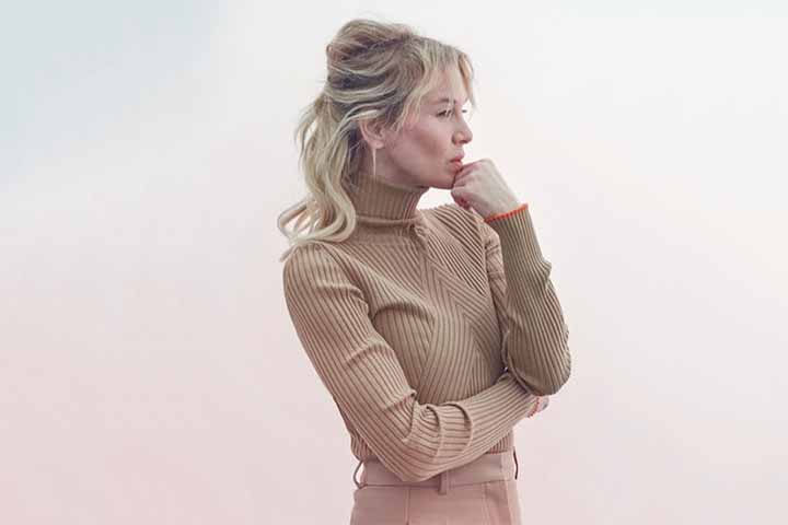 Depois de protagonizar ao lado de Chris O'Donnell a comédia romântica Procura-se uma Noiva (1999), Zellweger estrelou Eu, Eu Mesmo & Irene com Jim Carrey. O filme foi um sucesso comercial, arrecadando US$ 149 milhões em todo o mundo.